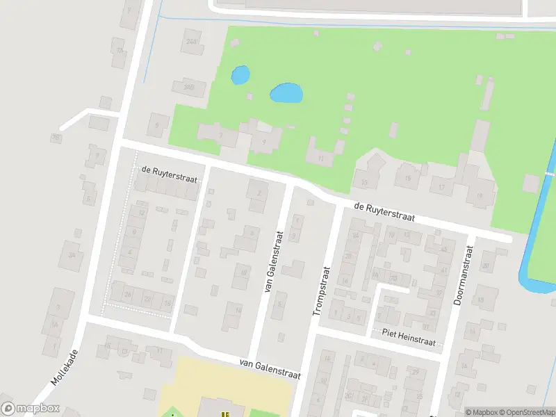 Ambulance met gepaste spoed naar de Van Galenstraat in Heinenoord