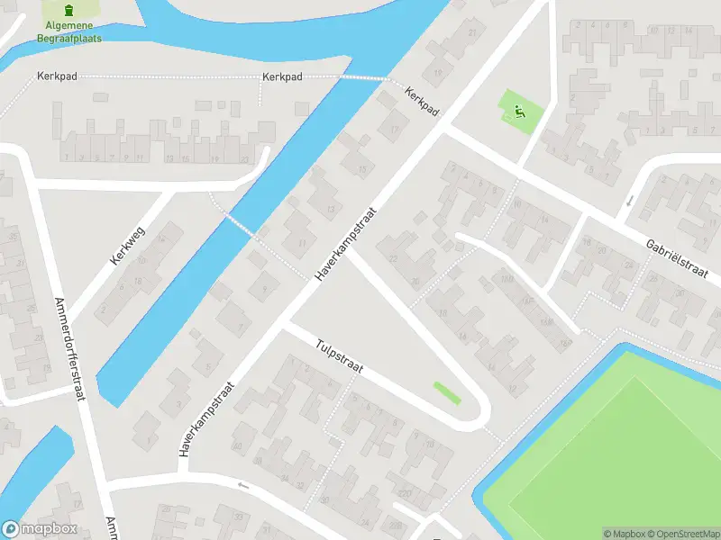 Ambulance met grote spoed naar de Haverkampstraat in Ursem