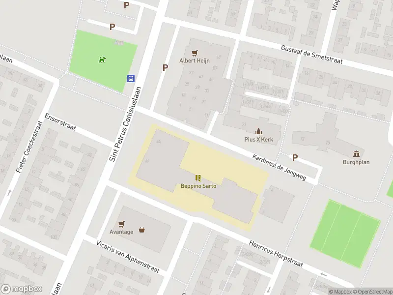 Brandweer met gepaste spoed naar de Kardinaal de Jongweg in Eindhoven vanwege reanimatie