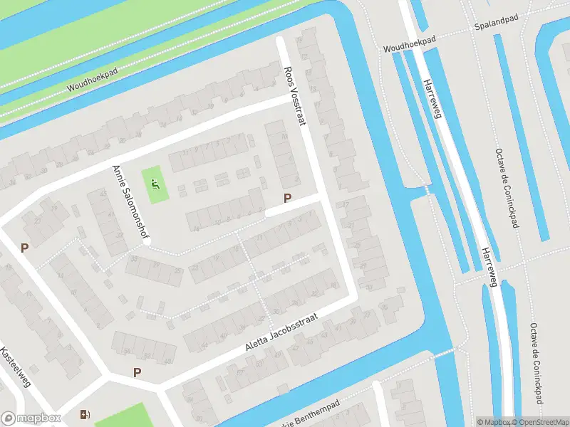 Ambulance met grote spoed naar de Annie Salomonshof in Schiedam