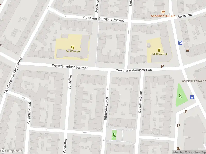 Ambulance met gepaste spoed naar de Westfrankelandsestraat in Schiedam