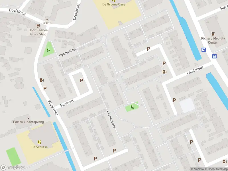 Ambulance met grote spoed naar de Warande in Maasland