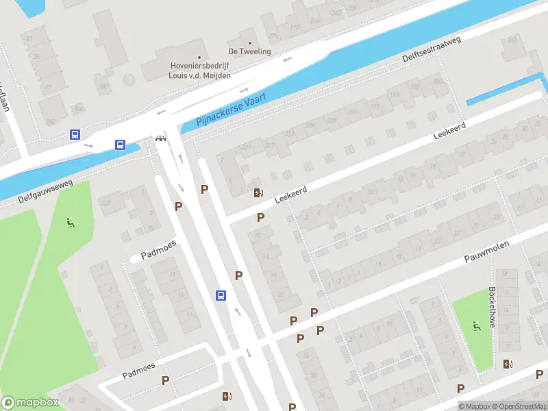 Ambulance met gepaste spoed naar de Leekeerd in Delfgauw