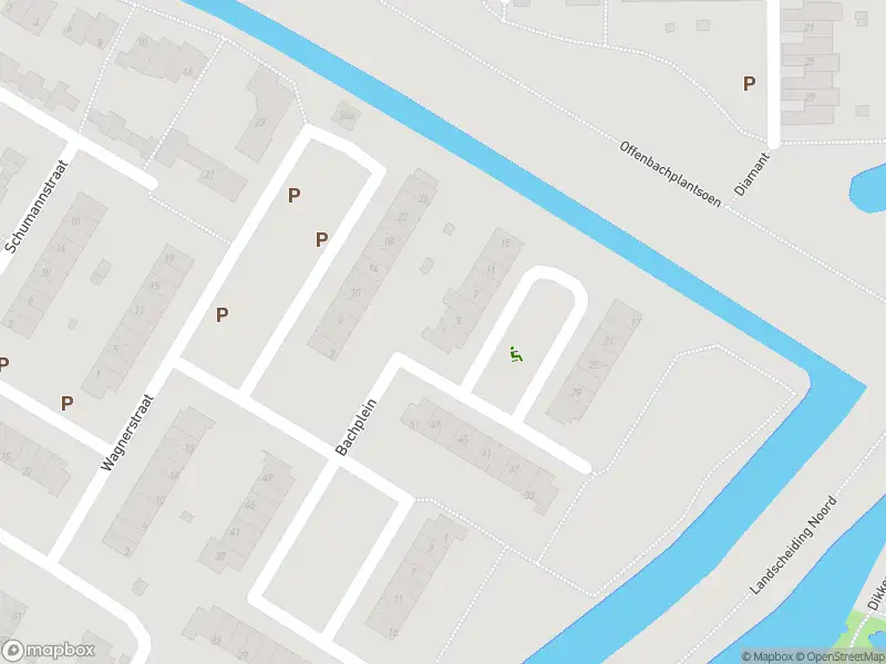 Ambulance met grote spoed naar de Bachplein in Berkel en Rodenrijs