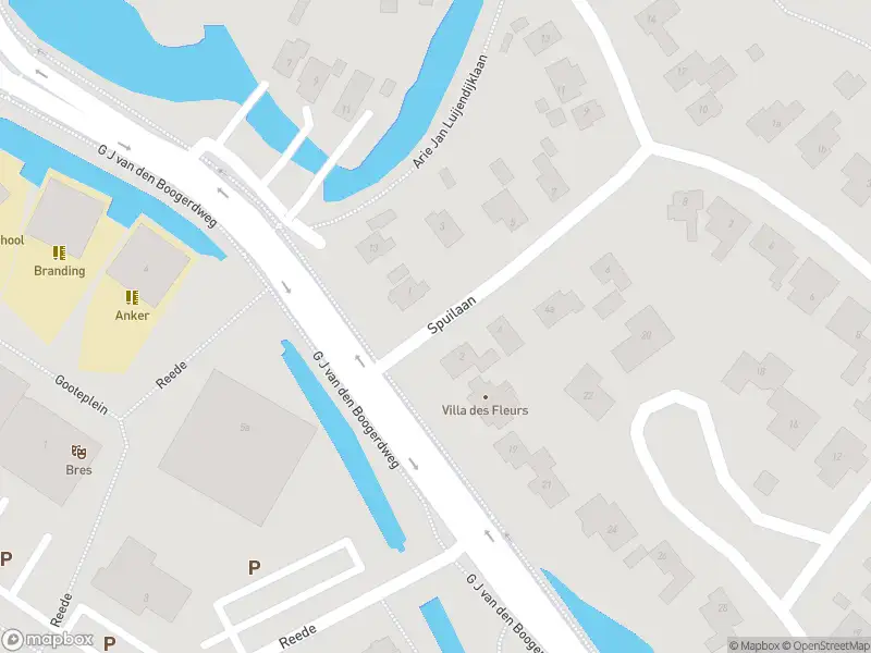 Brandweer met gepaste spoed naar de Spuilaan in Brielle