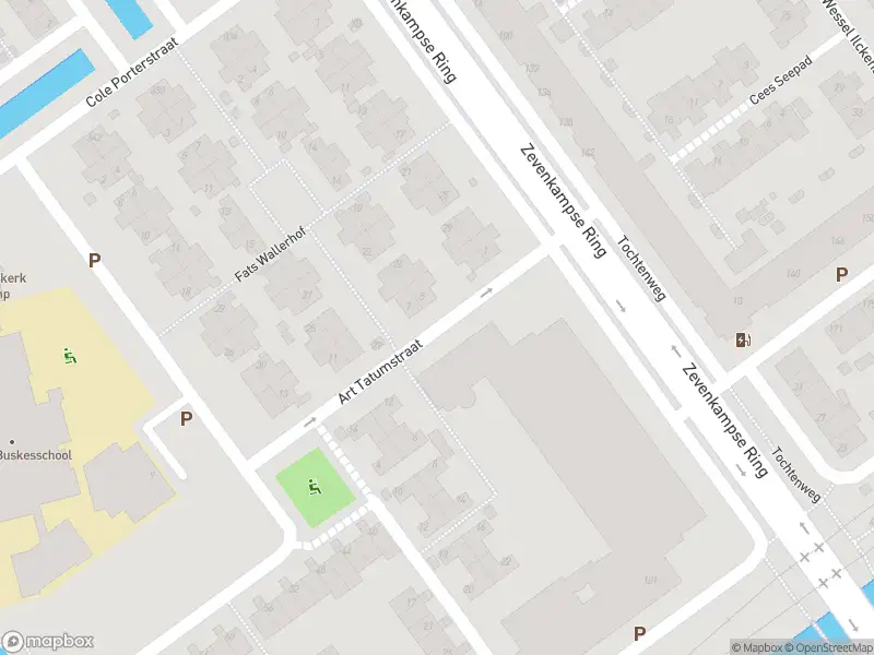 Ambulance met grote spoed naar de Fats Wallerhof in Rotterdam