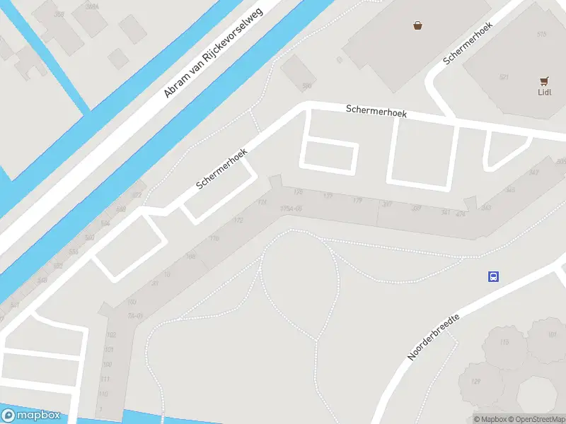 Ambulance met gepaste spoed naar de Schermerhoek in Capelle aan den IJssel