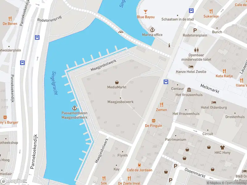 Brandweer met gepaste spoed naar de Maagjesbolwerk in Zwolle