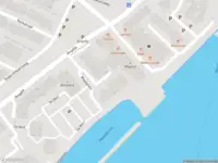 Ambulance met gepaste spoed naar de Maasplein in Zwijndrecht