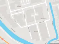 Ambulance met grote spoed naar de Satijnbloem in Rotterdam