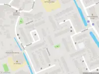 Ambulance met grote spoed naar de Warande in Maasland