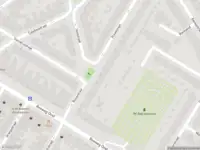 Ambulance met gepaste spoed naar de Riouwstraat in Dordrecht