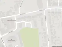 Politie met grote spoed naar de Kapelaan Molstraat in Halsteren vanwege letsel