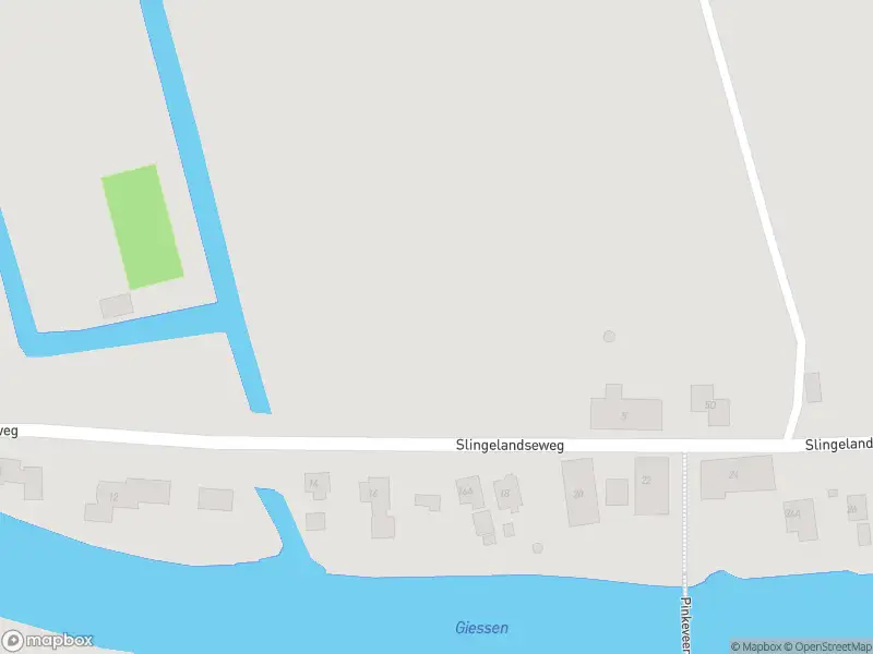 Ambulance met gepaste spoed naar de Slingelandseweg in Giessenburg