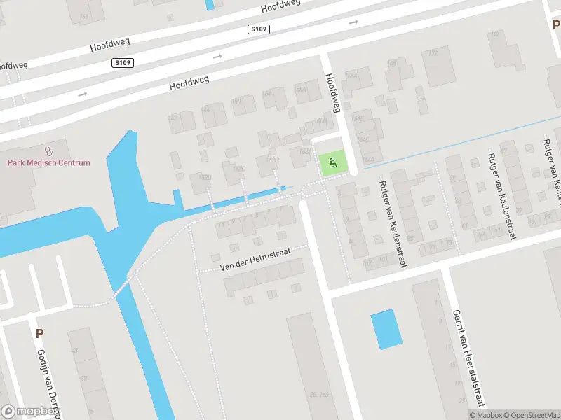 Ambulance met grote spoed naar de Van der Helmstraat in Rotterdam