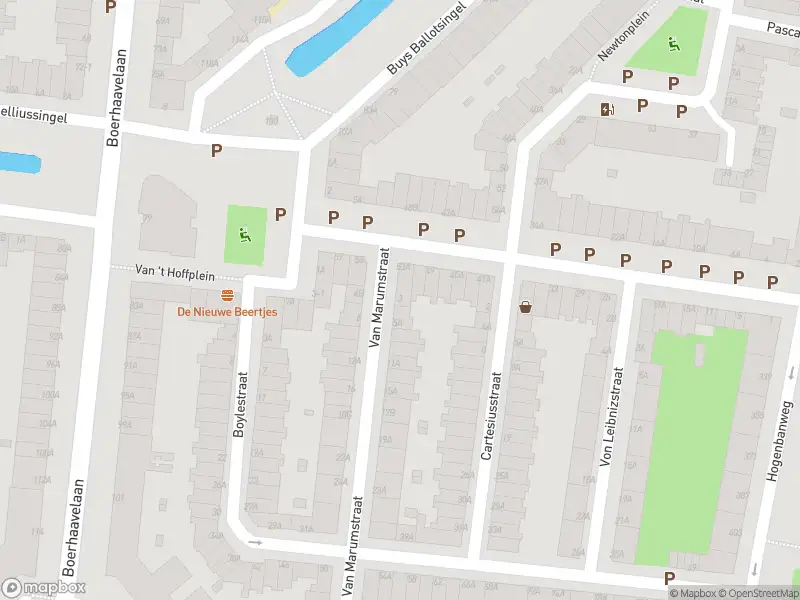 Ambulance met grote spoed naar de Van Marumstraat in Schiedam