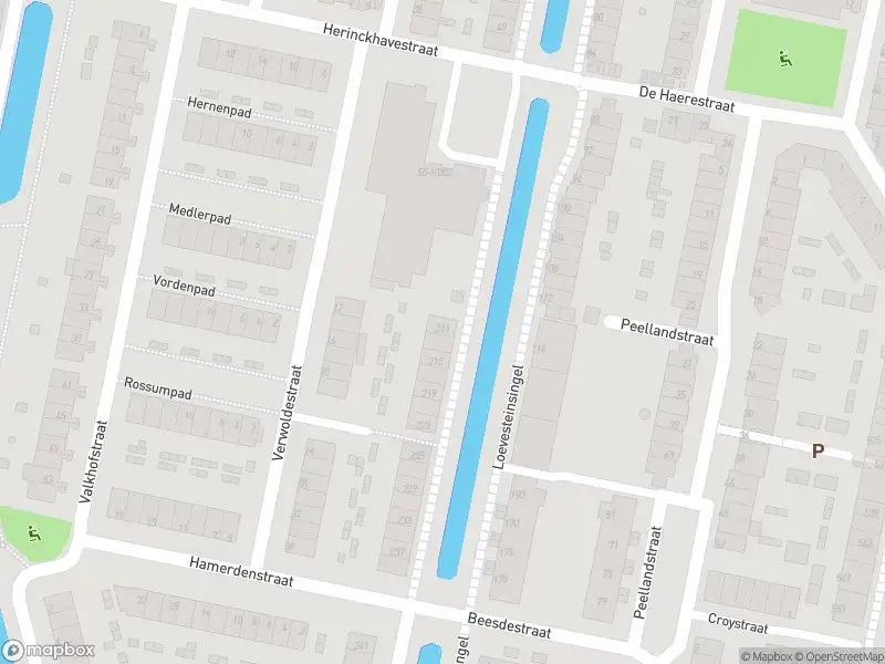 Ambulance met grote spoed naar de Loevesteinsingel in Rotterdam