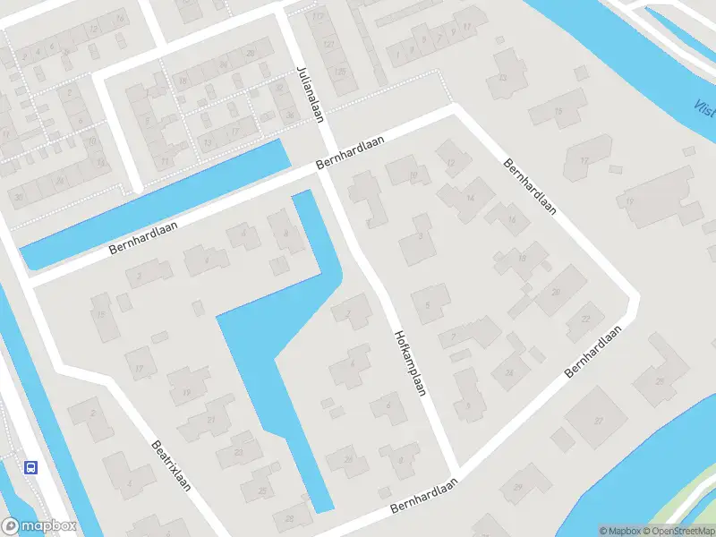 Brandweer met gepaste spoed naar de Hofkamplaan in Haastrecht vanwege afhijsen patient