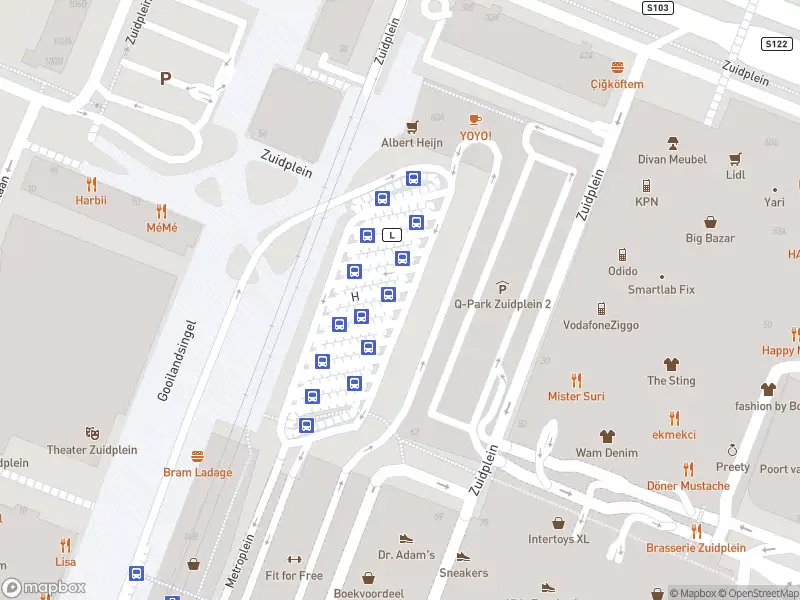 Brandweer met grote spoed naar de Zuidplein in Rotterdam vanwege voertuigbrand