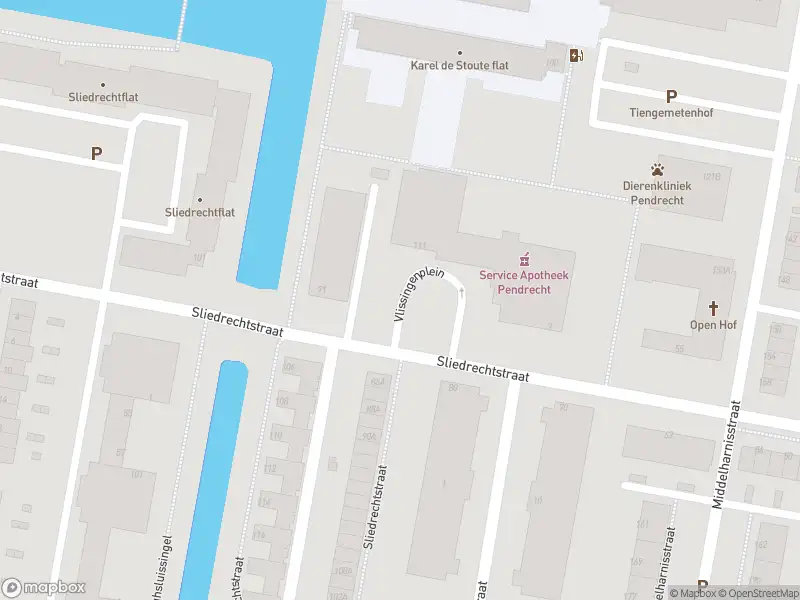 Ambulance met grote spoed naar de Sliedrechtstraat in Rotterdam