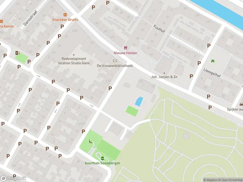 Brandweer met grote spoed naar de Gansstraat in Utrecht vanwege waarnemen gaslucht