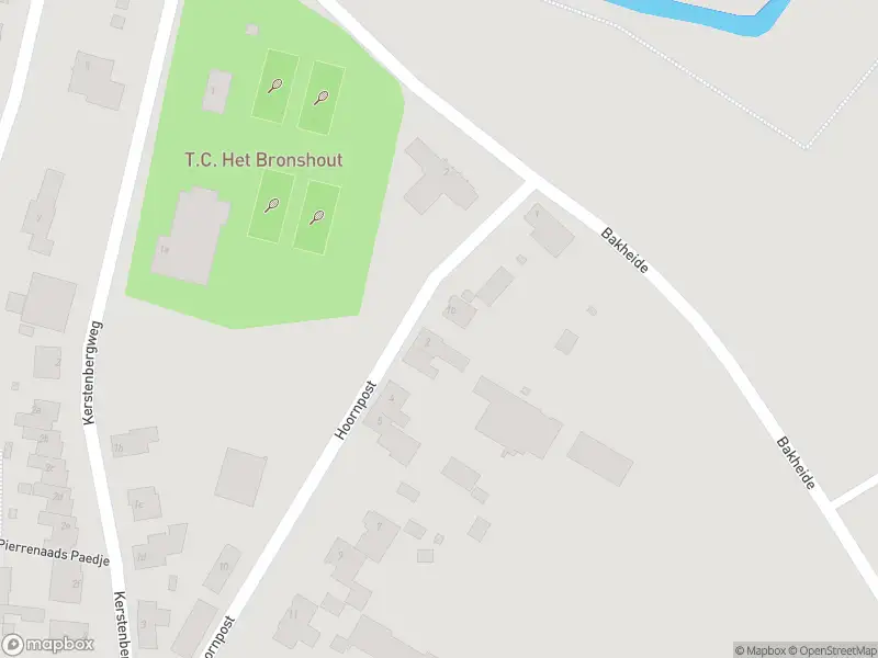 Brandweer met grote spoed naar de Hoornpost in Beesel vanwege een buitenbrand