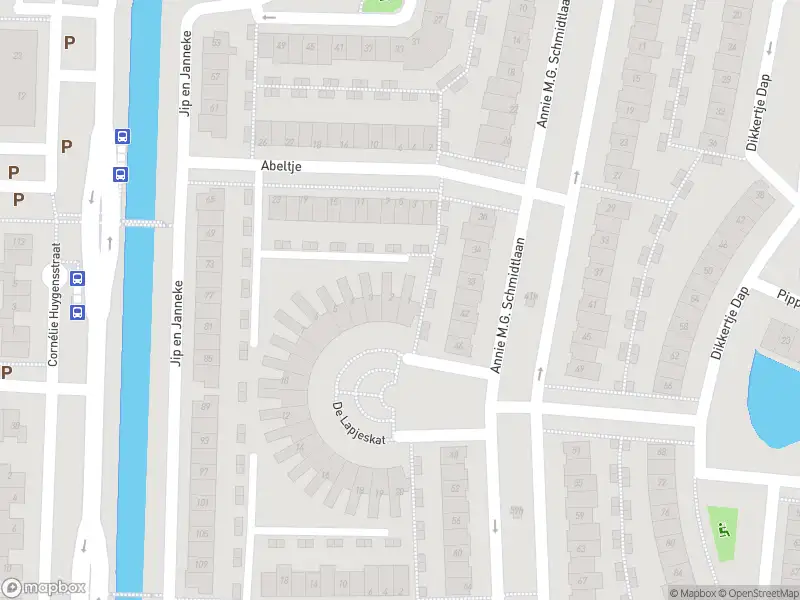 Ambulance met gepaste spoed naar de De Lapjeskat in Gorinchem