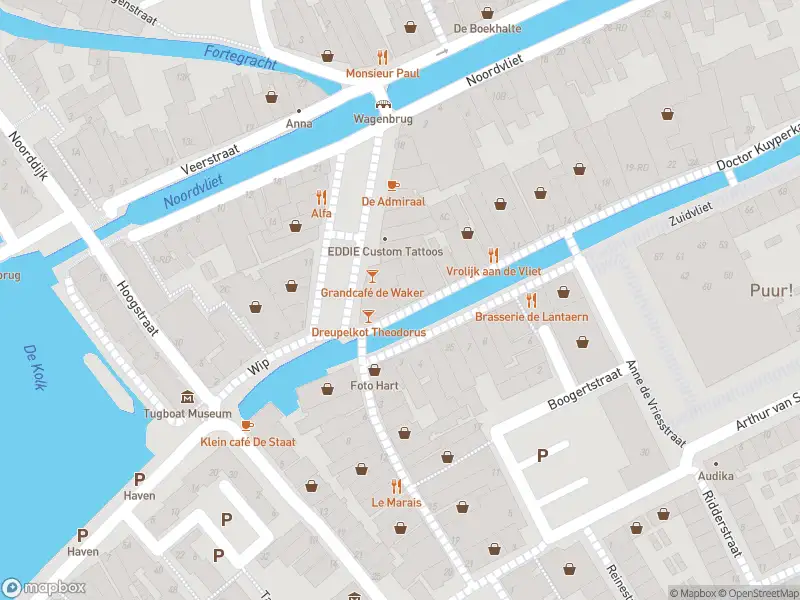 Ambulance met gepaste spoed naar de Dr. Kuyperkade in Maassluis