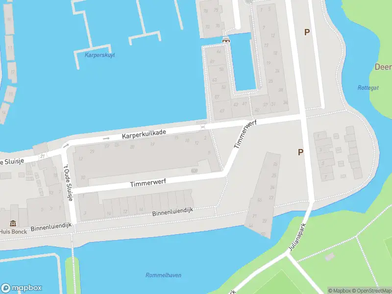 Ambulance met grote spoed naar de Karperkuilkade in Hoorn