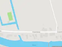 Ambulance met gepaste spoed naar de Slingelandseweg in Giessenburg