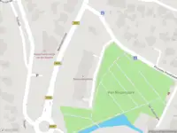 Ambulance met gepaste spoed naar de Van Nispenpark in Hillegom