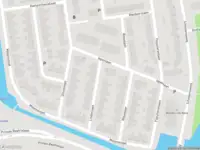 Ambulance met gepaste spoed naar de Lindenlaan in Schiedam