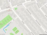 Ambulance met gepaste spoed naar de Kees Delfsweg in Beverwijk