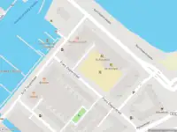 Ambulance met gepaste spoed naar de Franz Zieglerstraat in Amsterdam