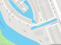 Ambulance met grote spoed naar de Johanna Naberkade in Vlaardingen