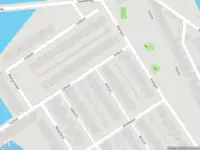 Ambulance met grote spoed naar de Amrum in Zaandam