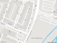 Ambulance met grote spoed naar de Lambertus Huisengastraat in Purmerend