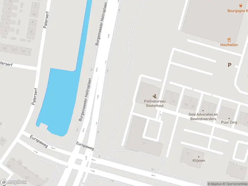 Brandweer met gepaste spoed naar de Statendamweg in Oosterhout vanwege stormschade