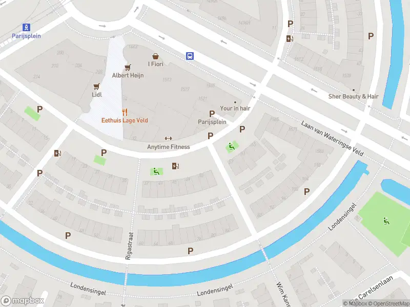 Ambulance met gepaste spoed naar de Paul Steenbergenlaan in 's-Gravenhage