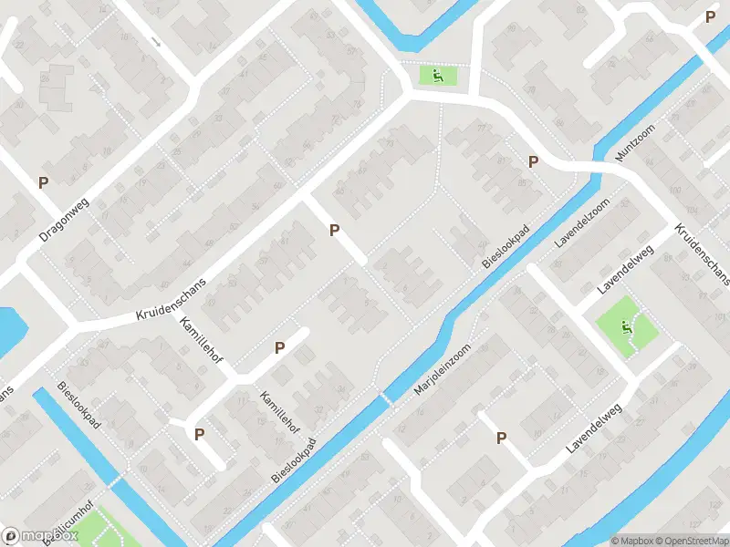 Ambulance met gepaste spoed naar de Karwijhof in Voorhout