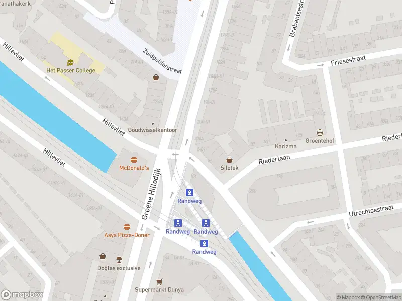 Ambulance met grote spoed naar de Randweg in Rotterdam