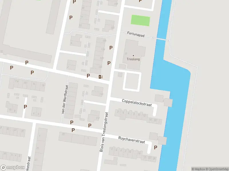 Ambulance met gepaste spoed naar de Blois van Treslongstraat in Vlaardingen