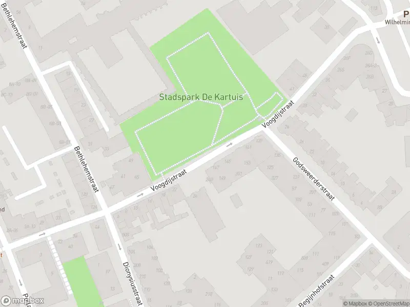 Politie naar de Voogdijstraat in Roermond vanwege aanrijding met letsel