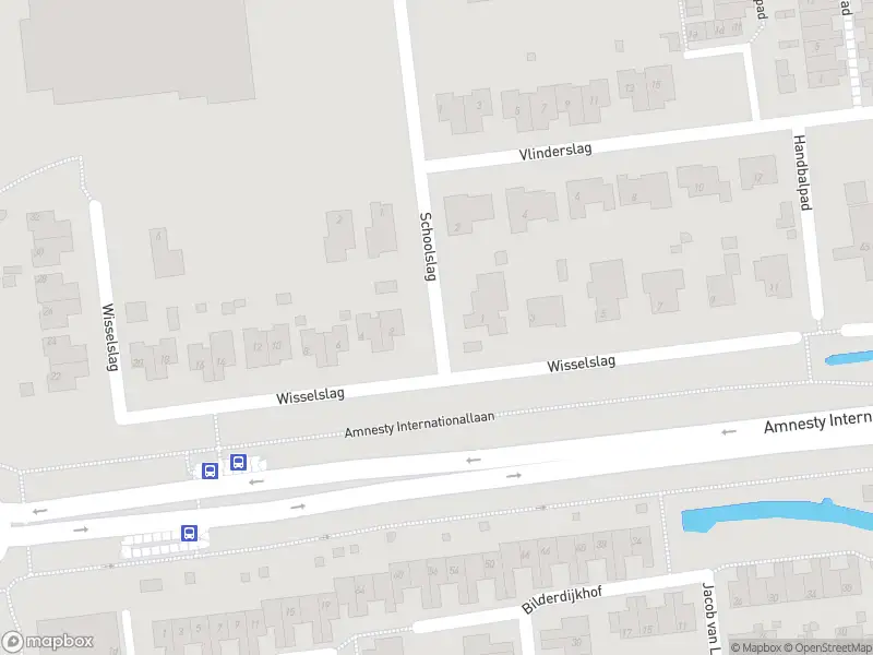 Ambulance met grote spoed naar de Wisselslag in Hellevoetsluis