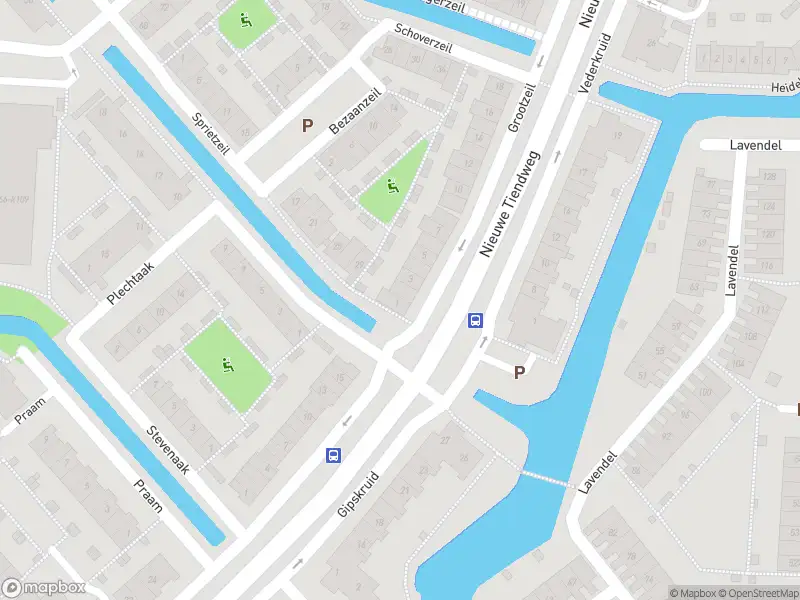 Ambulance met grote spoed naar de Grootzeil in Krimpen aan den IJssel