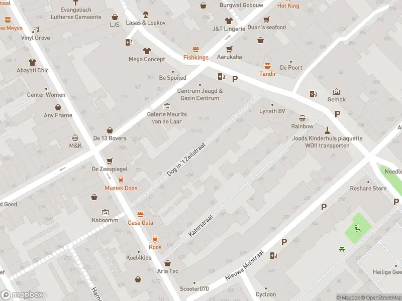 Ambulance met grote spoed naar de Oog in 't Zeilstraat in 's-Gravenhage