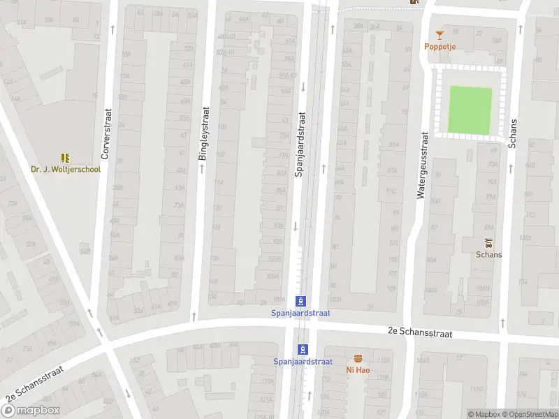 Ambulance met gepaste spoed naar de Spanjaardstraat in Rotterdam