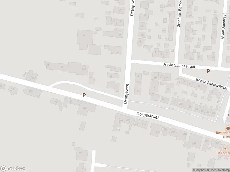 Ambulance met grote spoed naar de Oranjeweg in Zuid-Beijerland