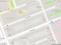 Ambulance met grote spoed naar de Tilanusstraat in Amsterdam