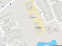 Brandweer met gepaste spoed naar de Hofbeeklaan in Ede vanwege stormschade